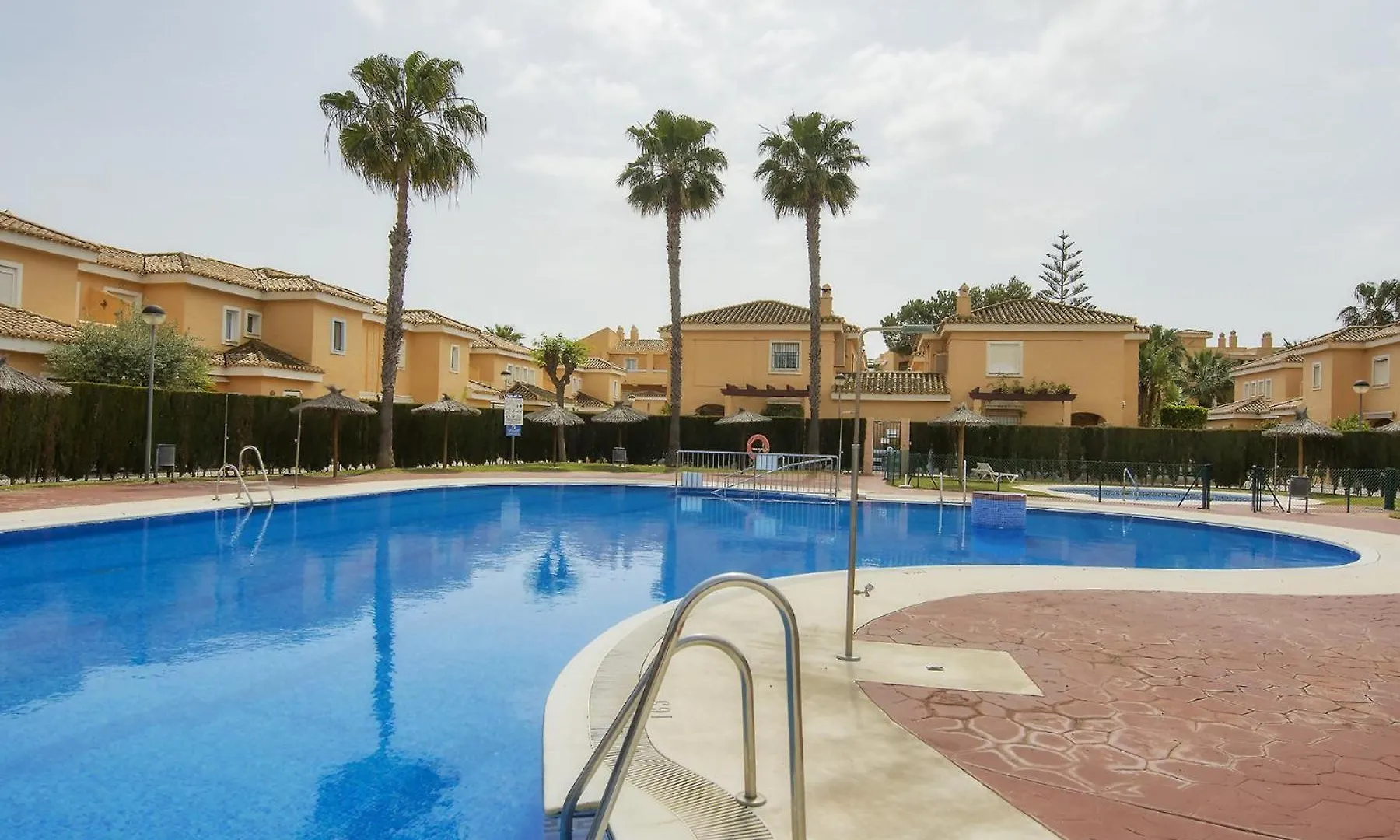 Vera Playa Chalet Adosado Jardin Piscina Parking Holiday home