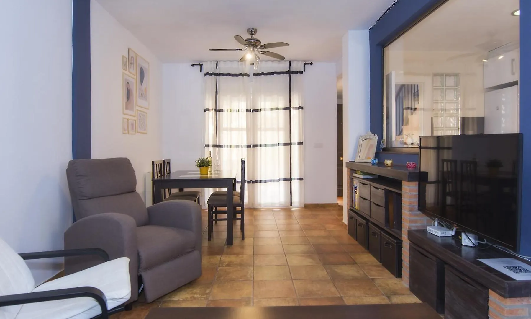 Vera Playa Chalet Adosado Jardin Piscina Parking 0*,  스페인